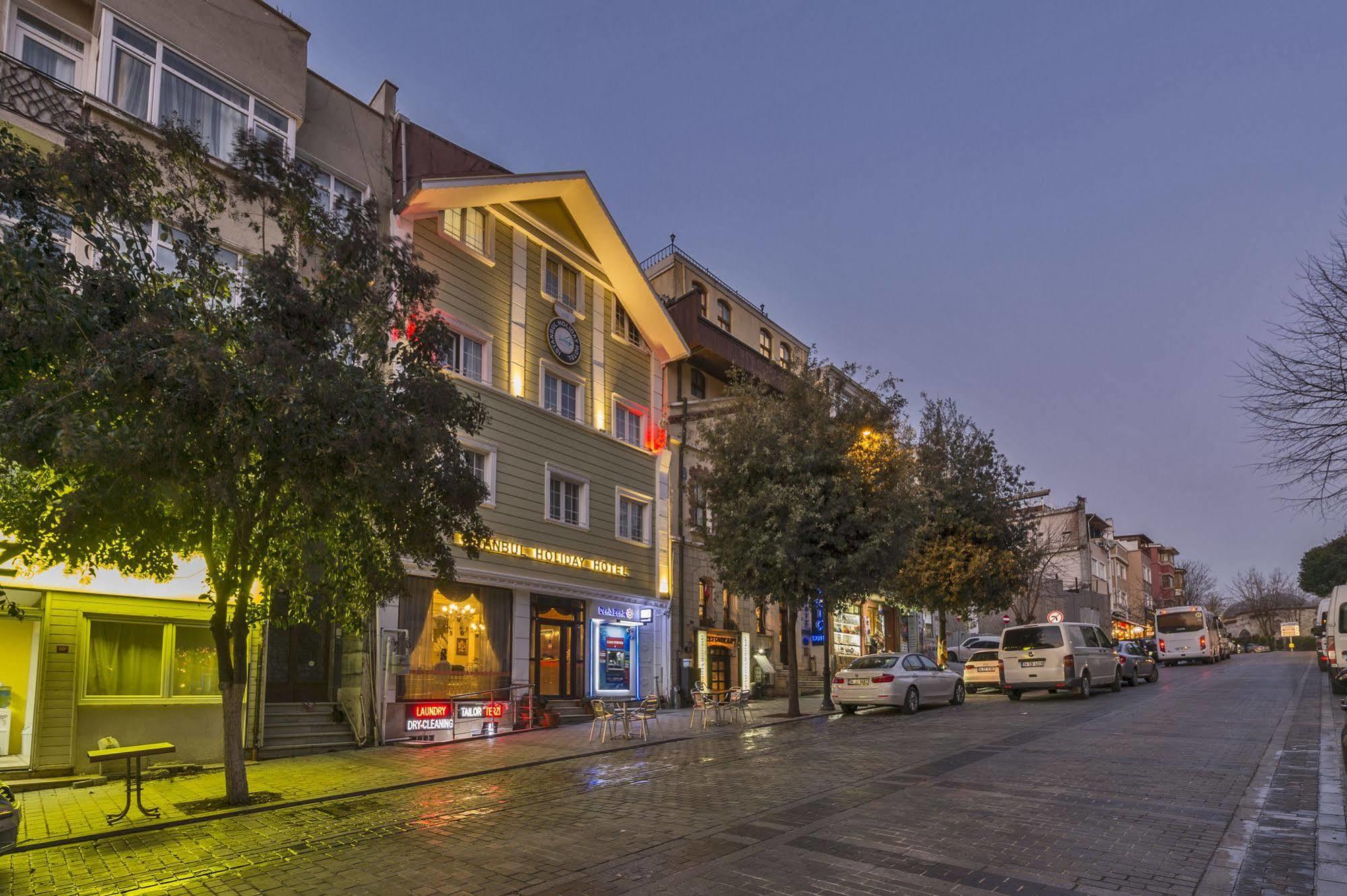 Istanbul Holiday Hotel Exterior photo